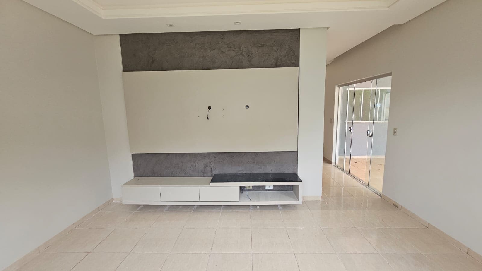 Casa em Jardim Itatiaia — foto 1